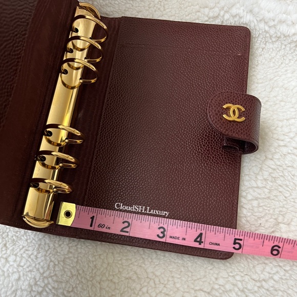 Auth Chanel Classic Quilted MEDIUM Burgandy Caviar Agenda w/ Gold Hardware - Picture 13 of 13